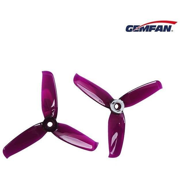 bdBPgBrSTi9eO3zO9PkA_gemfan_4052_4_inch_3-blade_propellers_cw_ccw.05_1024x1024_2695d691-a89e-40ec-bdf7-c108e6baa86d.jpg